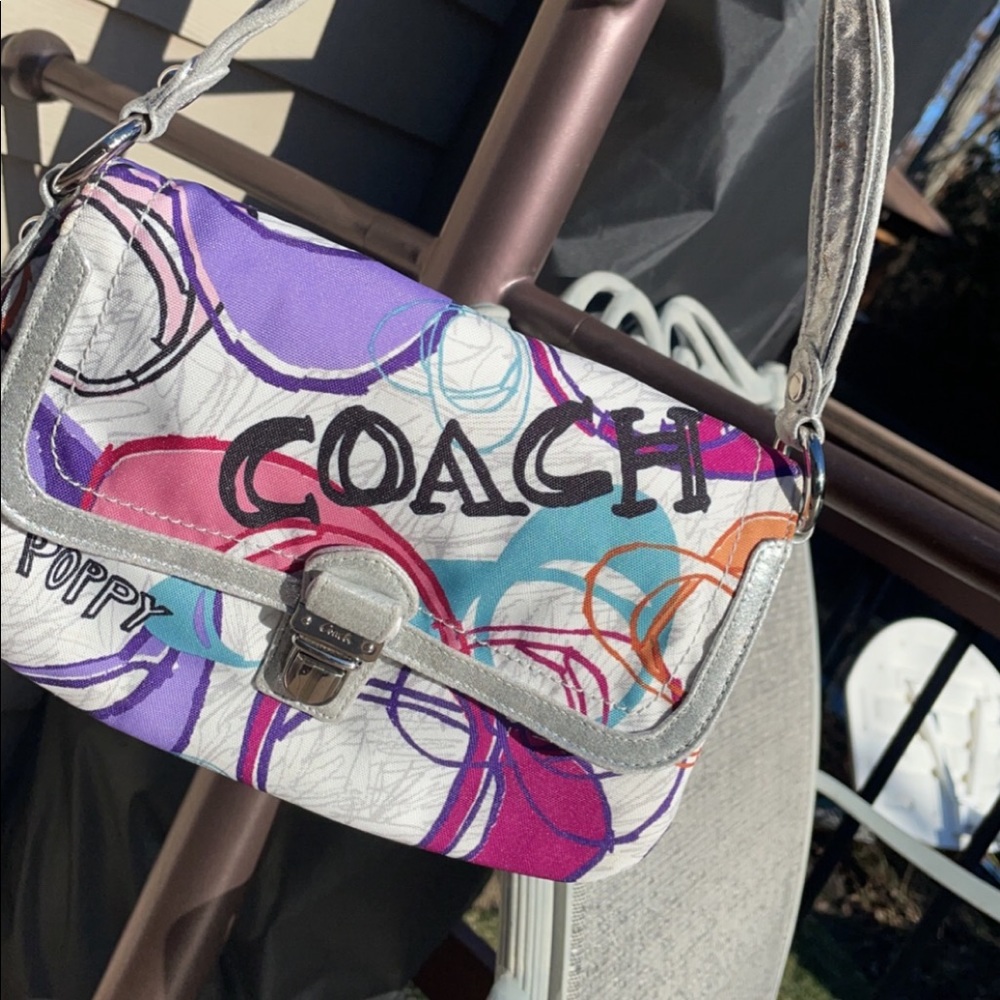 Coach Poppy Limited Edition Layla Graffiti Shoulder Purse